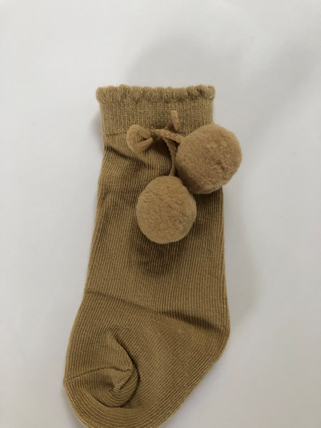 Camel Pom Pom Socks